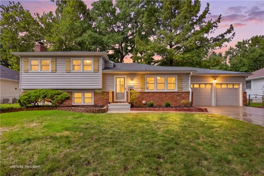 9624 Woodson Drive, Overland Park, KS 66207 - #2