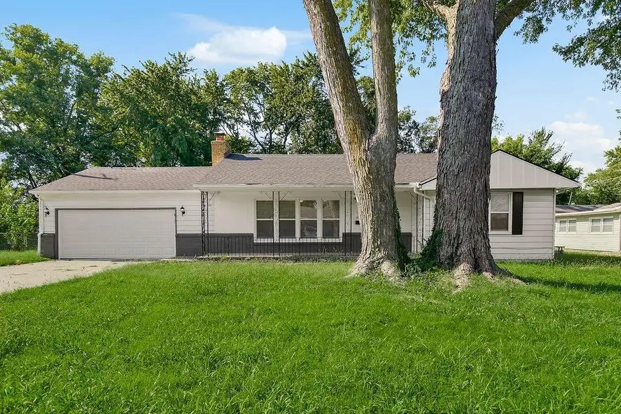 6211 E 99th Street, Kansas City, MO 64134 - #2