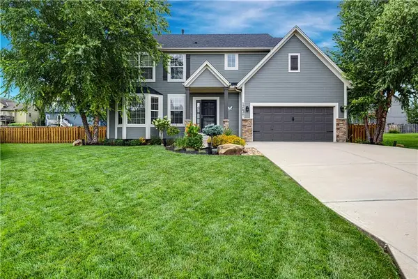12636 S Belford Street, Olathe, KS 66061