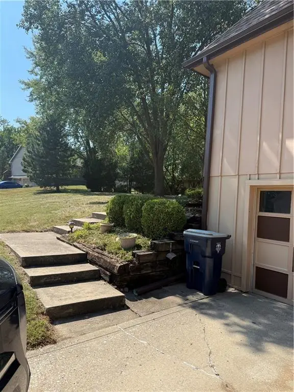 4701 NW 67th Terrace, Kansas City, MO 64151 - #3