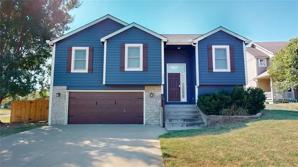 3401 Tillerman Drive, Lawrence, KS 66049