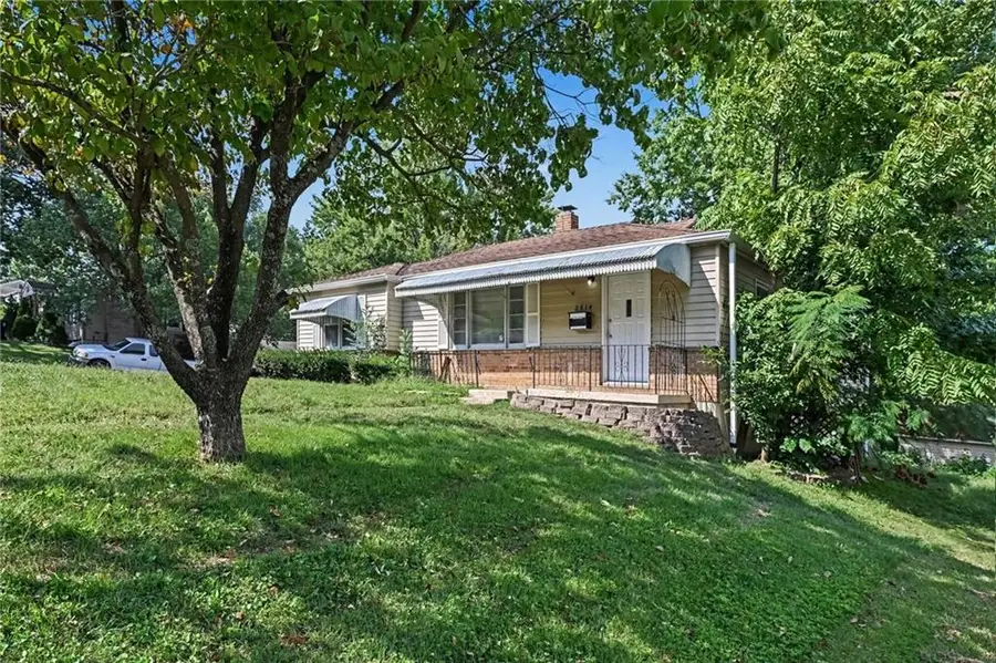 2614 S Northern Boulevard, Independence, MO 64052 - #2