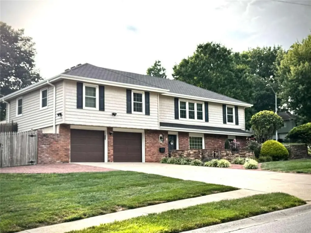 4408 S Mills Street, Independence, MO 64055 - #1