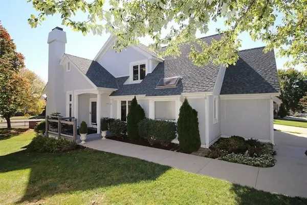 5218 W 121st Street, Overland Park, KS 66209