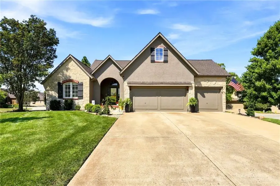 10948 S Cottage Court, Olathe, KS 66061 - #2