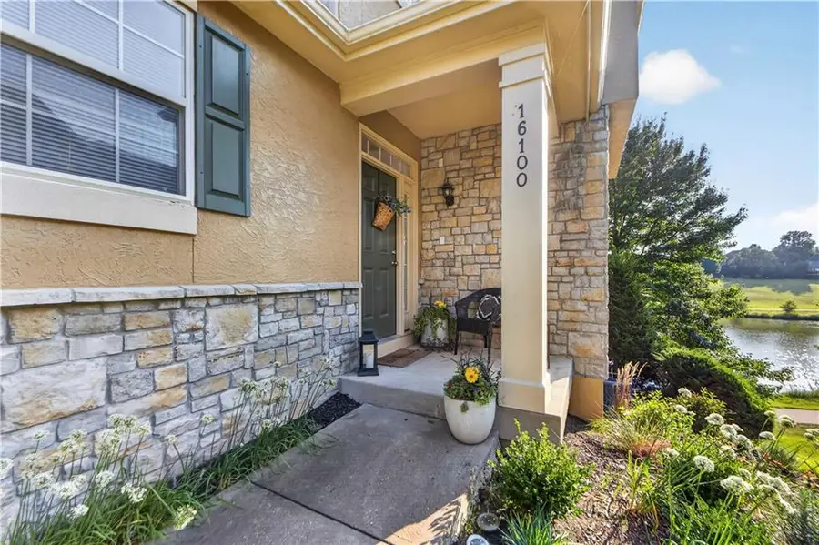 16100 Linden Street, Overland Park, KS 66085 - #3