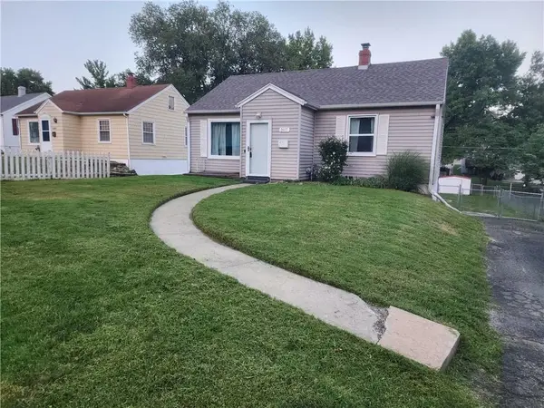 2607 Parallel Avenue, St Joseph, MO 64506