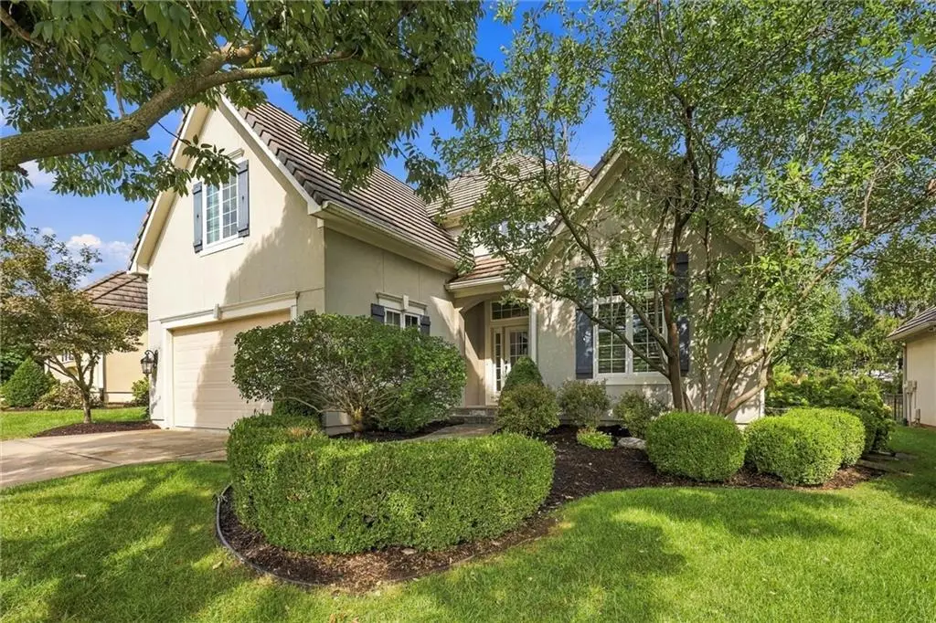5272 W 150th Terrace, Leawood, KS 66224 - #1