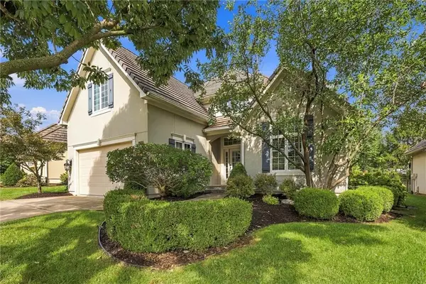 5272 W 150th Terrace, Leawood, KS 66224