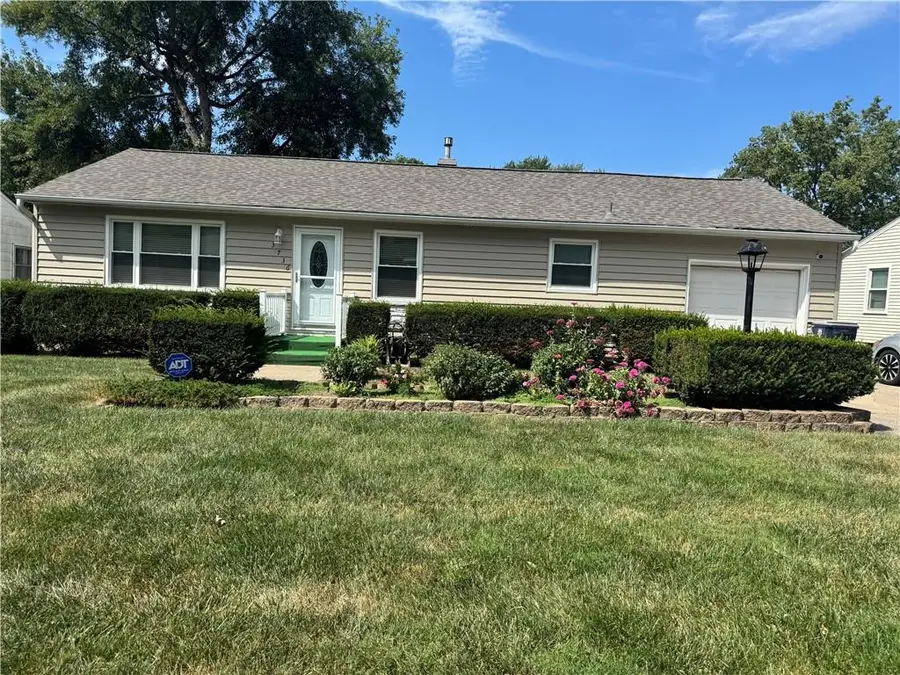 3736 N Lister Avenue, Kansas City, MO 64117 - #2