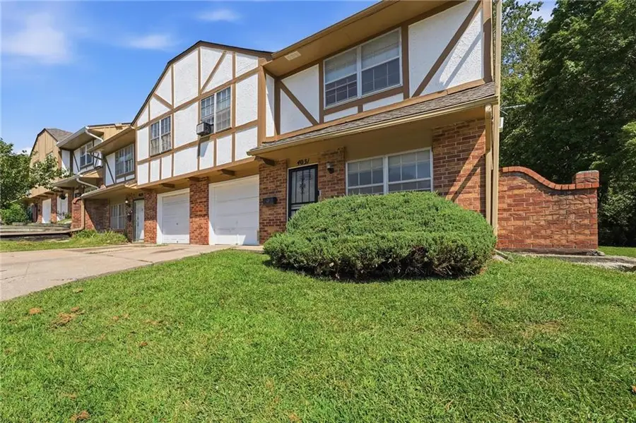 4031 Hedges Avenue, Kansas City, MO 64133 - #2