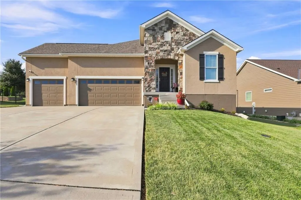 24940 W 143 Terrace, Olathe, KS 66061 - #1