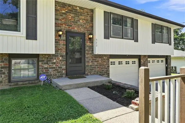 523 Pennsylvania Street, Leavenworth, KS 66048