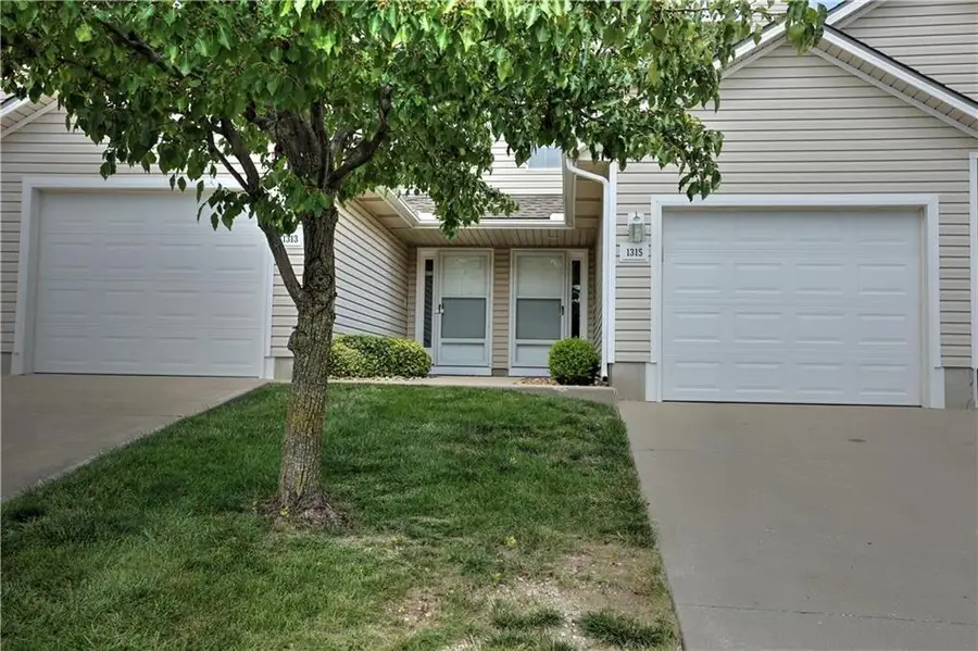 1315 SE Broadway Circle, Lees Summit, MO 64081 - #2