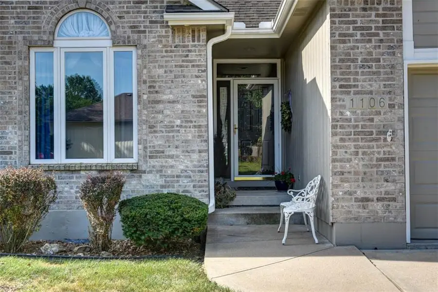 1106 SW Southcrest Drive, Blue Springs, MO 64015 - #2