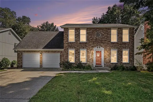 1629 Dunwich Drive, Liberty, MO 64068