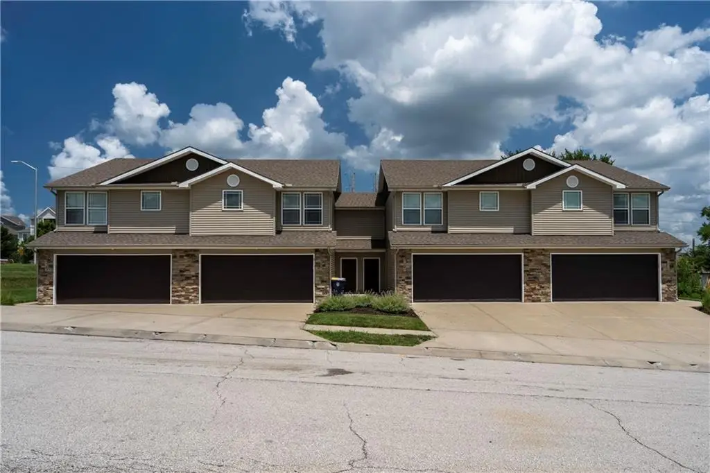 9517 N Baltimore Avenue, Kansas City, MO 64155 - #1