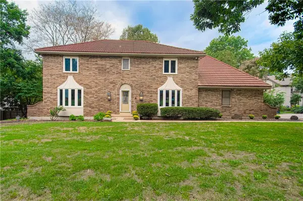 11900 Glen Arbor Terrace, Kansas City, MO 64145