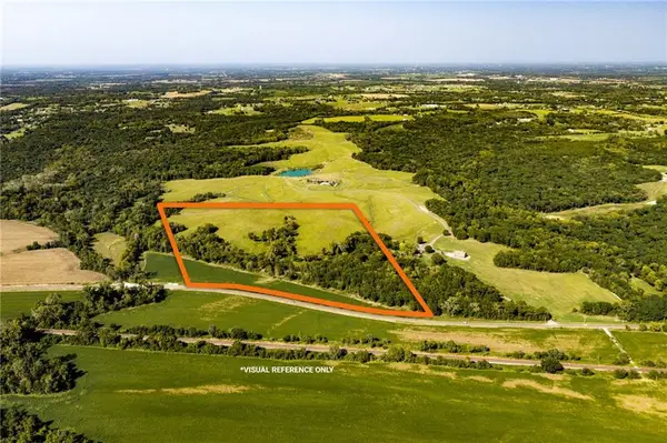 17840 Golden Road, Linwood, KS 66052