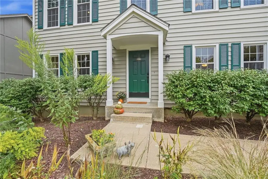 9601 W 129 Street, Overland Park, KS 66213 - #3