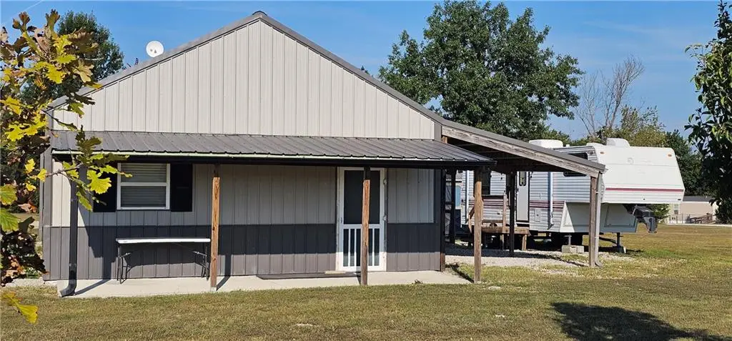 27307 Sunset Drive, Clinton, MO 64735 - #1