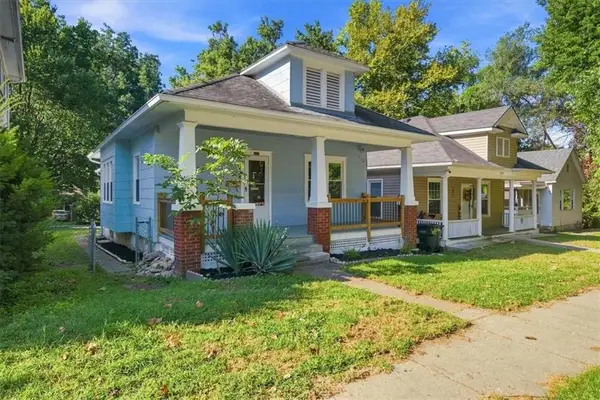 825 Ottawa Street, Leavenworth, KS 66048