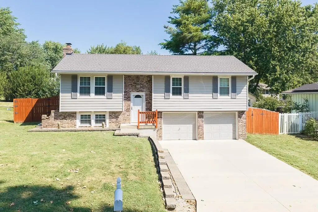 313 Killarney Lane, Blue Springs, MO 64014 - #1