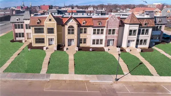 302 N Main Street, Independence, MO 64050