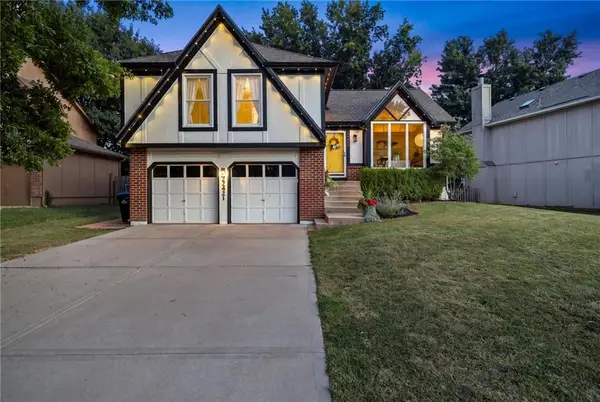 22421 W 64th Street, Shawnee, KS 66226