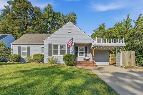5330 Rosewood Street, Roeland Park, KS 66205