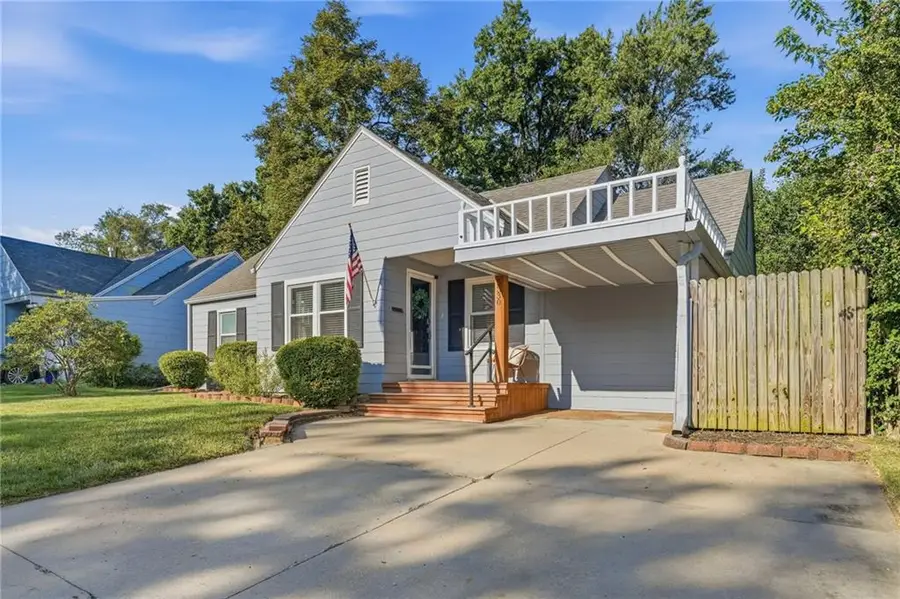 5330 Rosewood Street, Roeland Park, KS 66205 - #3