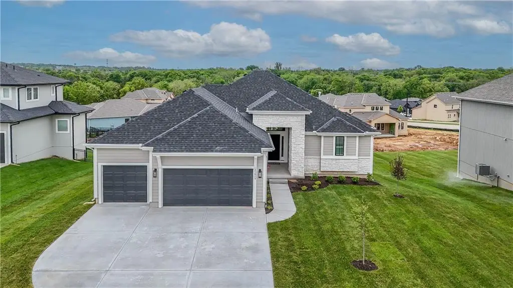 23819 W 59th Terrace, Shawnee, KS 66226 - #1