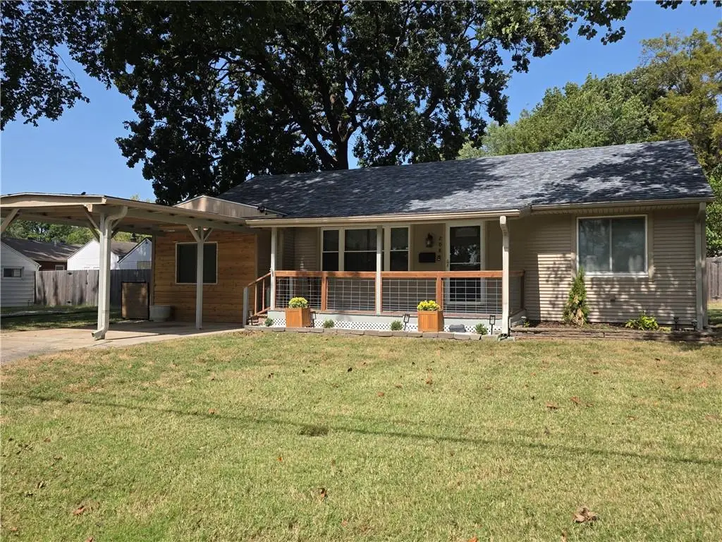 208 SW 5th Street, Lees Summit, MO 64063 - #1