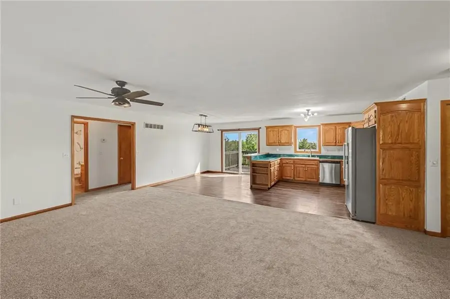 21051 Hemphill Road, Tonganoxie, KS 66086 - #3