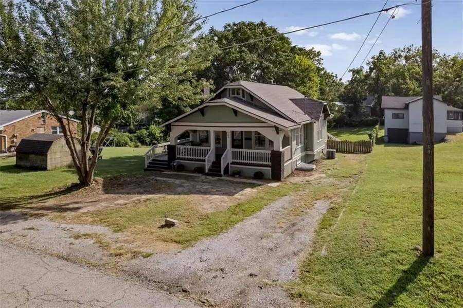 103 N Wilson Street, Independence, MO 64050 - #2