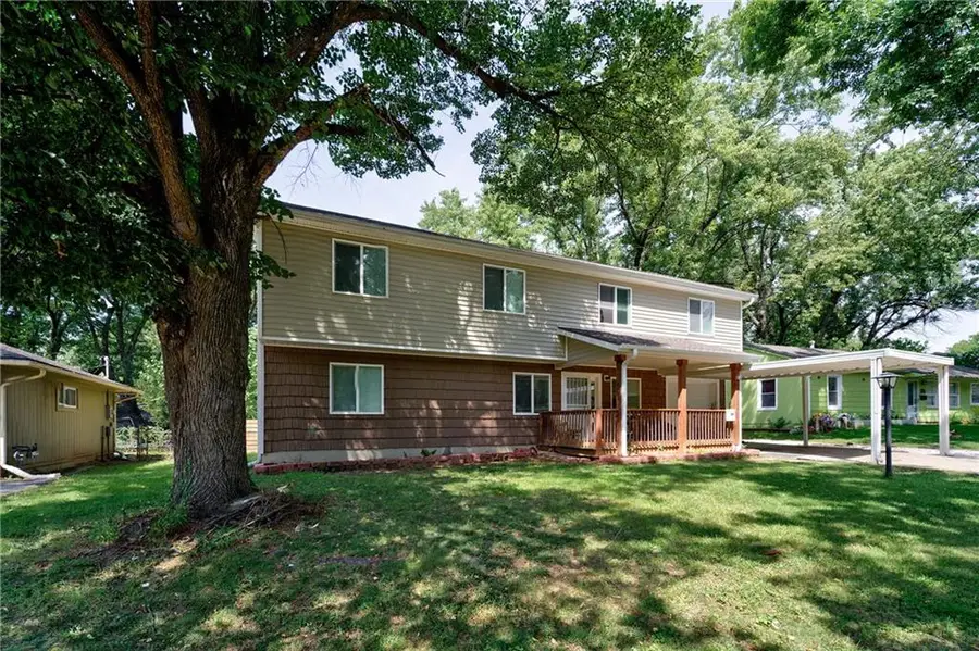11424 Palmer Avenue, Kansas City, MO 64134 - #2