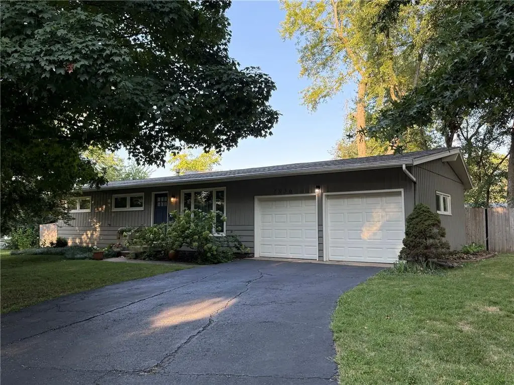 7956 Canterbury Street, Prairie Village, KS 66208 - #1