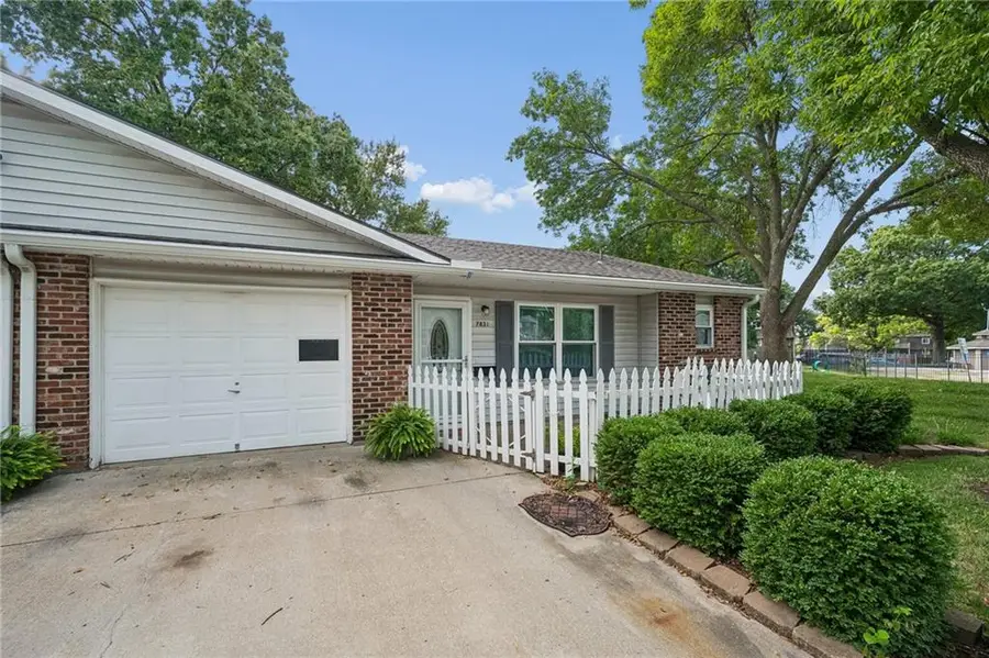 7831 Freeman Avenue, Kansas City, KS 66112 - #2