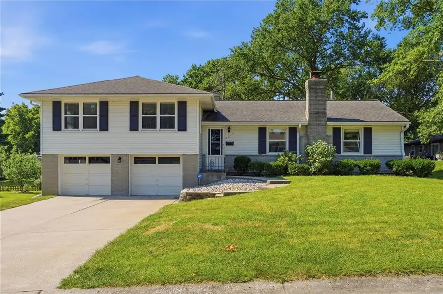 3013 NE 49th Terrace, Kansas City, MO 64119 - #2