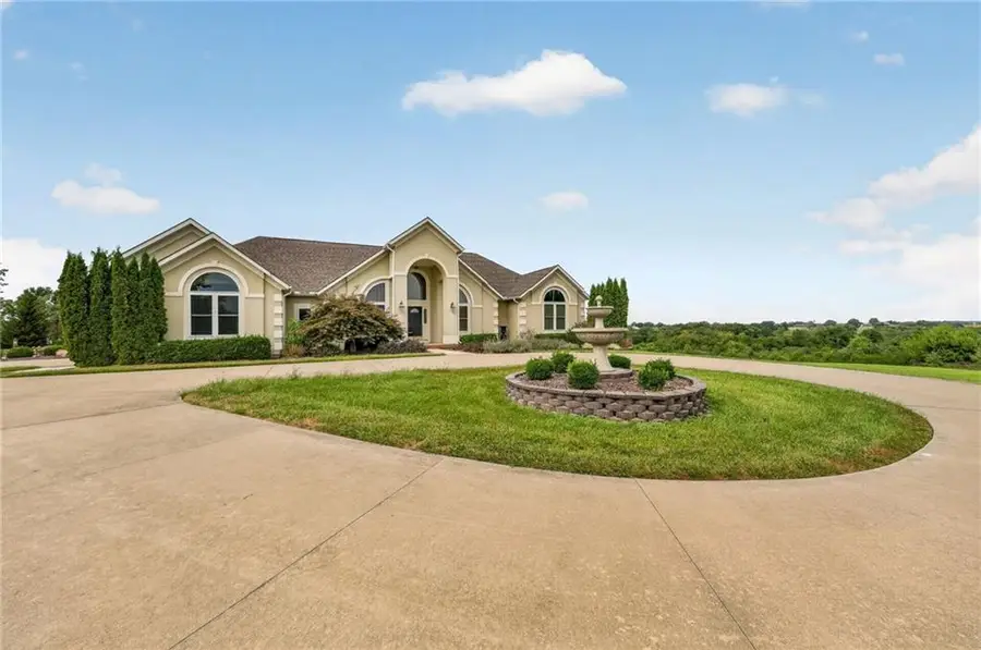 10030 Airfield Lane, Richmond, MO 64085 - #3