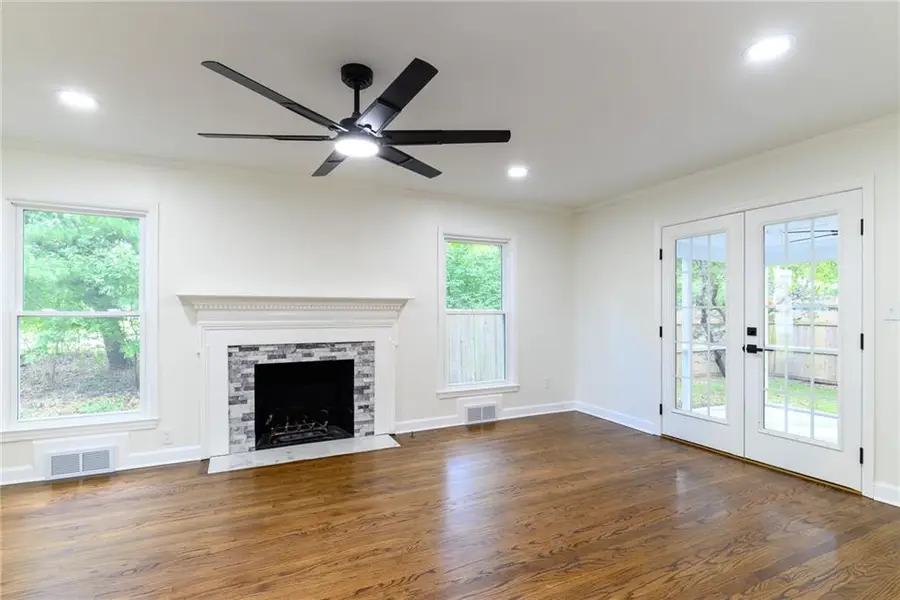 2001 W 79 Street, Prairie Village, KS 66208 - #2