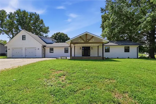 503 15th Street, Valley Falls, KS 66088