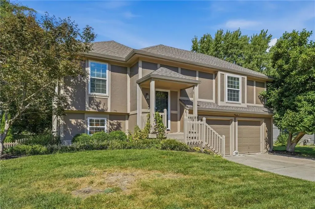 2558 NE Dale Hunter Lane, Lees Summit, MO 64086 - #1