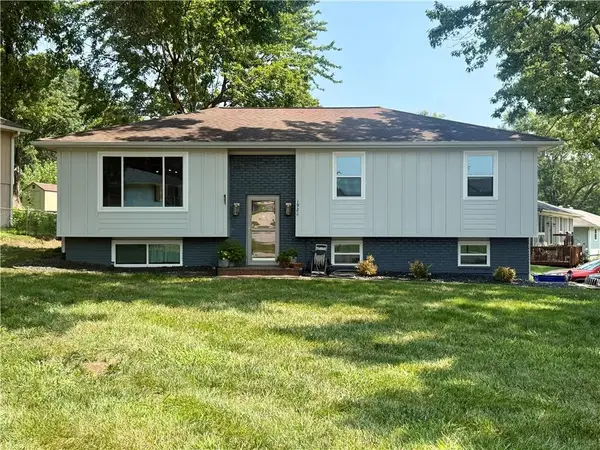 1928 SW 5th Street, Blue Springs, MO 64014