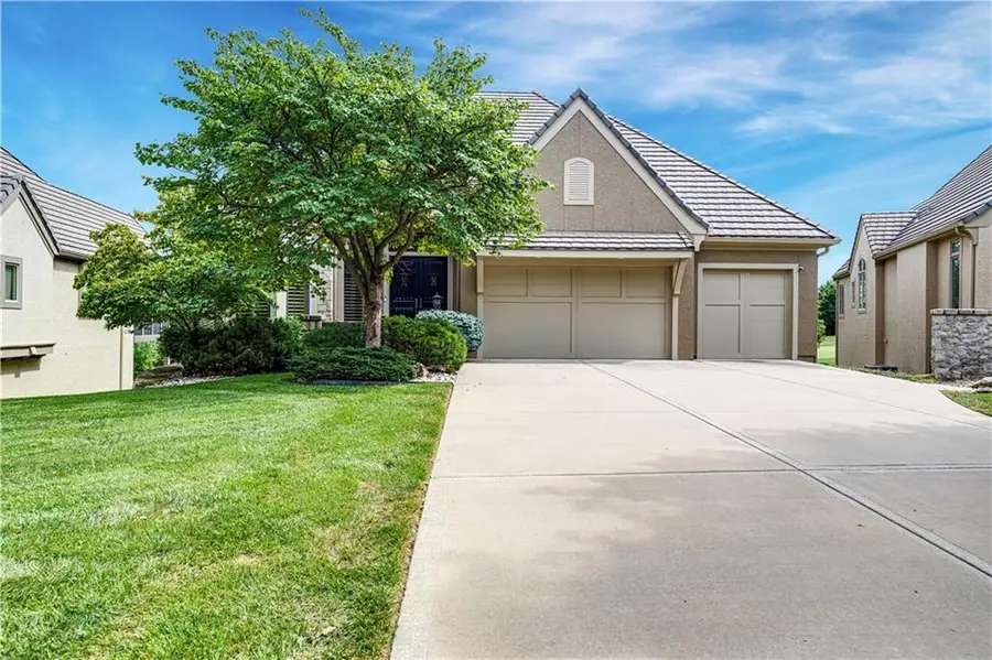 14105 Nicklaus Drive, Overland Park, KS 66223 - #2