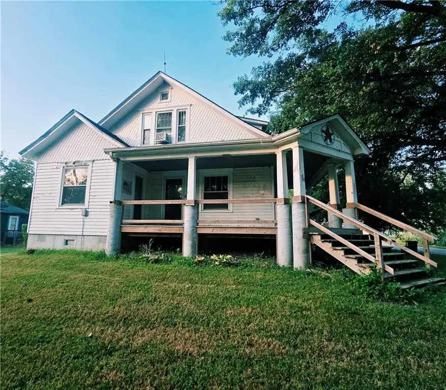 302 S Williams Street, Craig, MO 64437 - #2