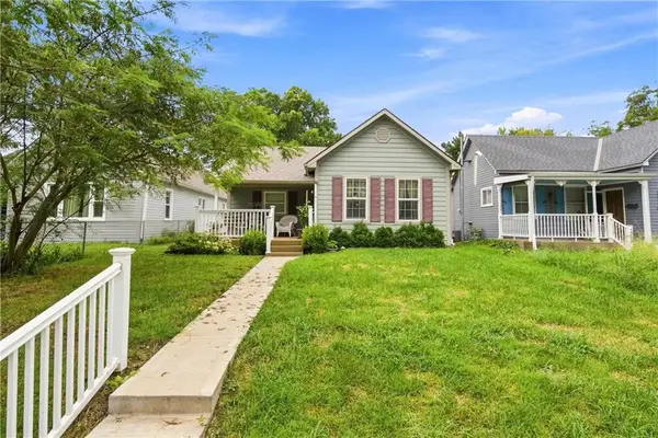 1209 High Street, Leavenworth, KS 66048
