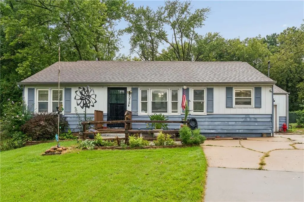 7075 Reynolds Avenue, Kansas City, KS 66111 - #1
