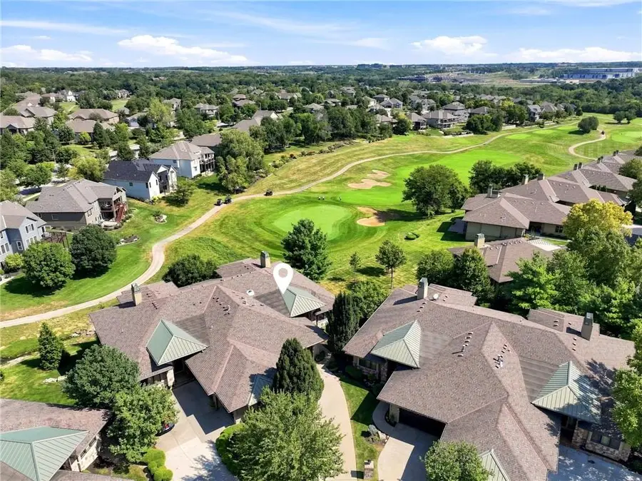 19420 W 102nd Street, Lenexa, KS 66220 - #3
