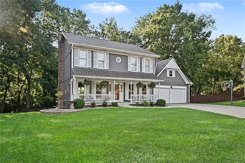 7645 N Lucerne Court, Kansas City, MO 64151 - #1